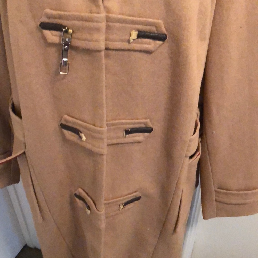 Coat - Picture 2 of 4